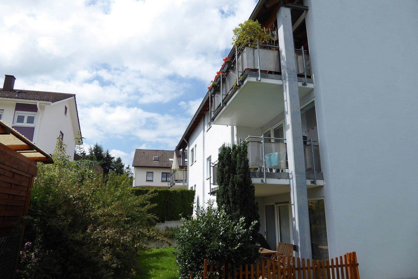 Prenájom bytu 3-izbový 82 m², Finkenstr., Pforzheim, Bádensko-Wurttembersko Prenájom bytu 3-izbový 82 m², Finkenstr., Pforzheim, Bádensko-Wurttembersko