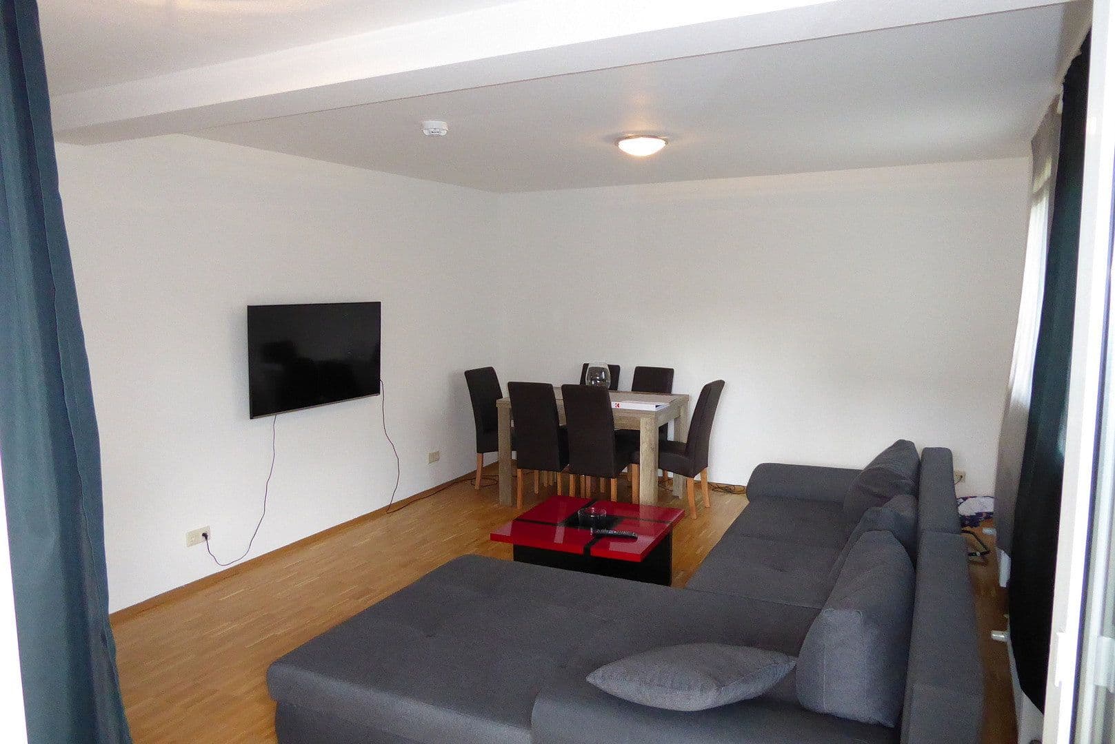 Prenájom bytu 3-izbový 82 m², Finkenstr., Pforzheim, Bádensko-Wurttembersko Prenájom bytu 3-izbový 82 m², Finkenstr., Pforzheim, Bádensko-Wurttembersko