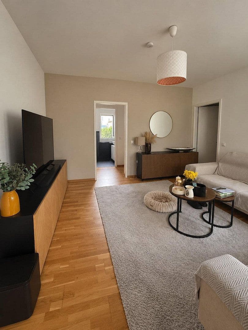 Prenájom bytu 2-izbový 64 m², Oberursel (Taunus), Hesensko Prenájom bytu 2-izbový 64 m², Oberursel (Taunus), Hesensko