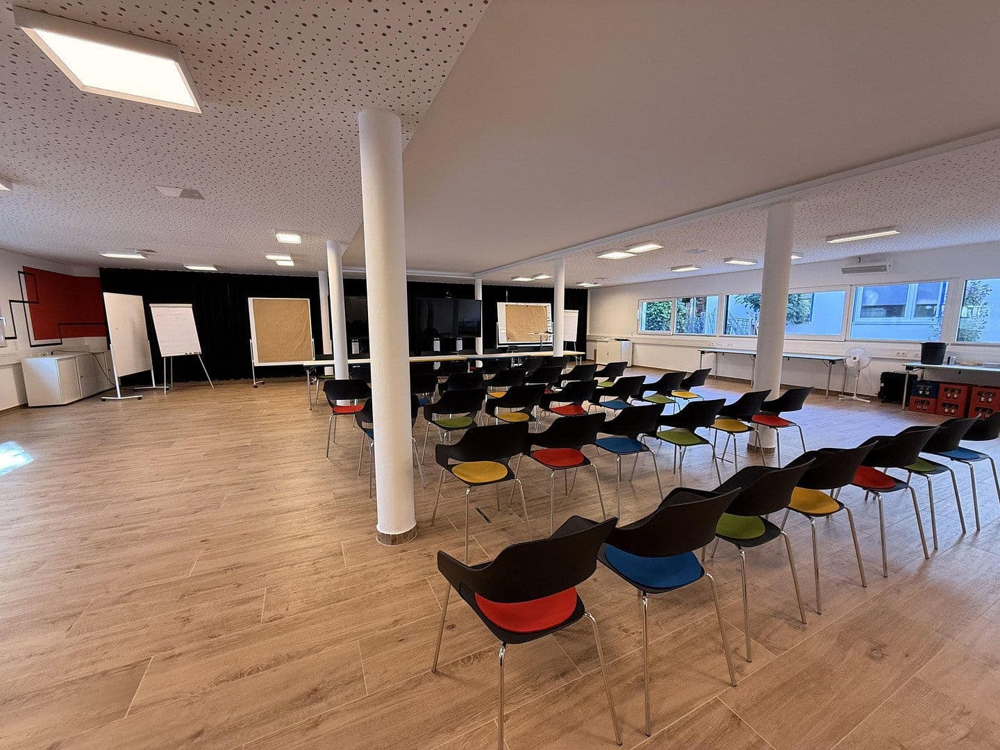 Prenájom kancelárie 613 m², Schülzchenstr.8-10, Bad Neuenahr-Ahrweiler, Porýnie-Falcko Prenájom kancelárie 613 m², Schülzchenstr.8-10, Bad Neuenahr-Ahrweiler, Porýnie-Falcko