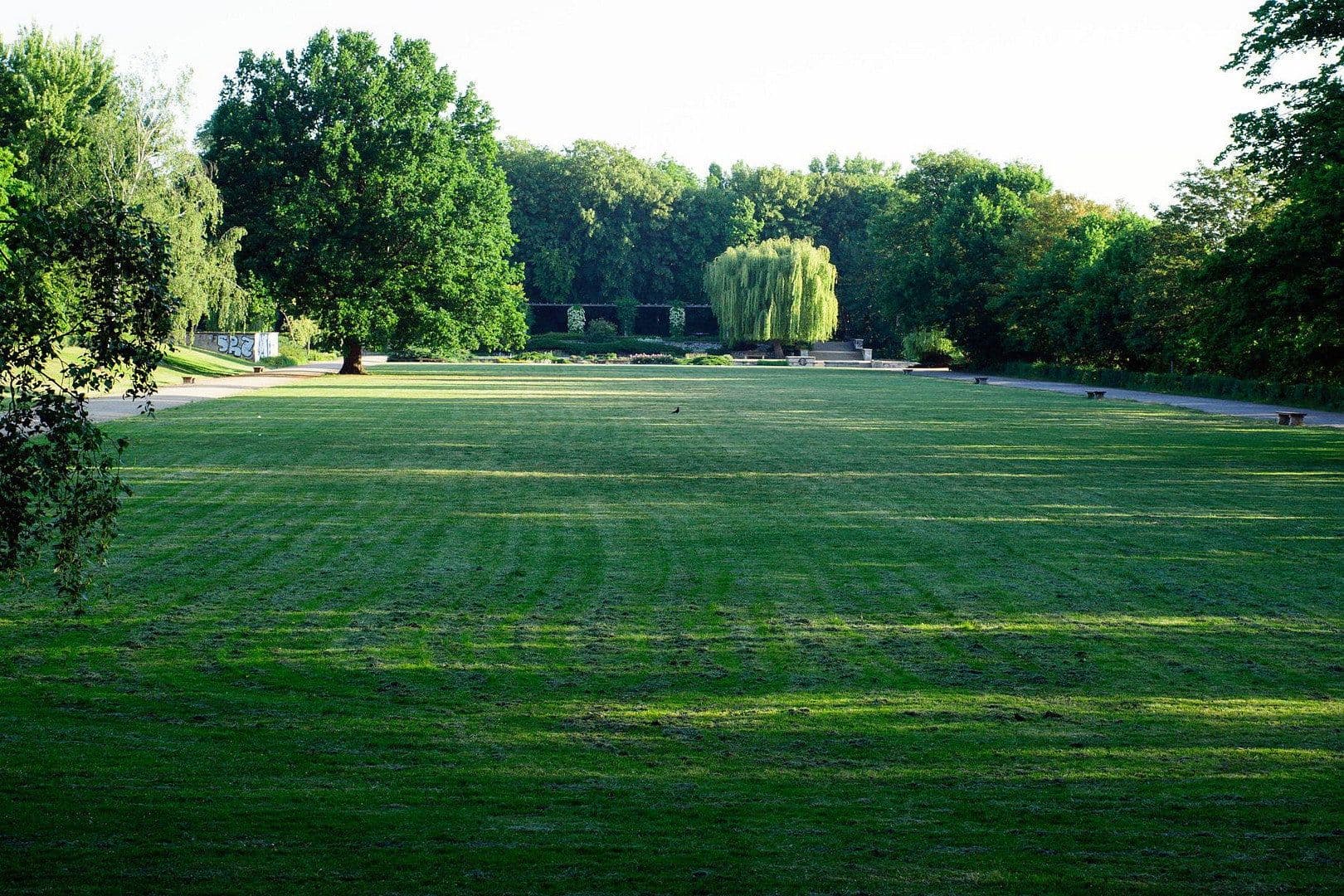 Prenájom bytu 4-izbový 137 m², Demmeringstr. 9, Leipzig, Sasko Prenájom bytu 4-izbový 137 m², Demmeringstr. 9, Leipzig, Sasko