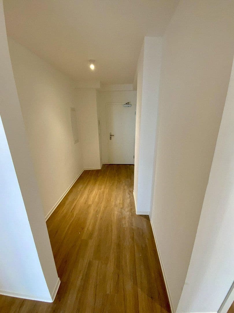 Prenájom bytu 4-izbový 137 m², Demmeringstr. 9, Leipzig, Sasko Prenájom bytu 4-izbový 137 m², Demmeringstr. 9, Leipzig, Sasko