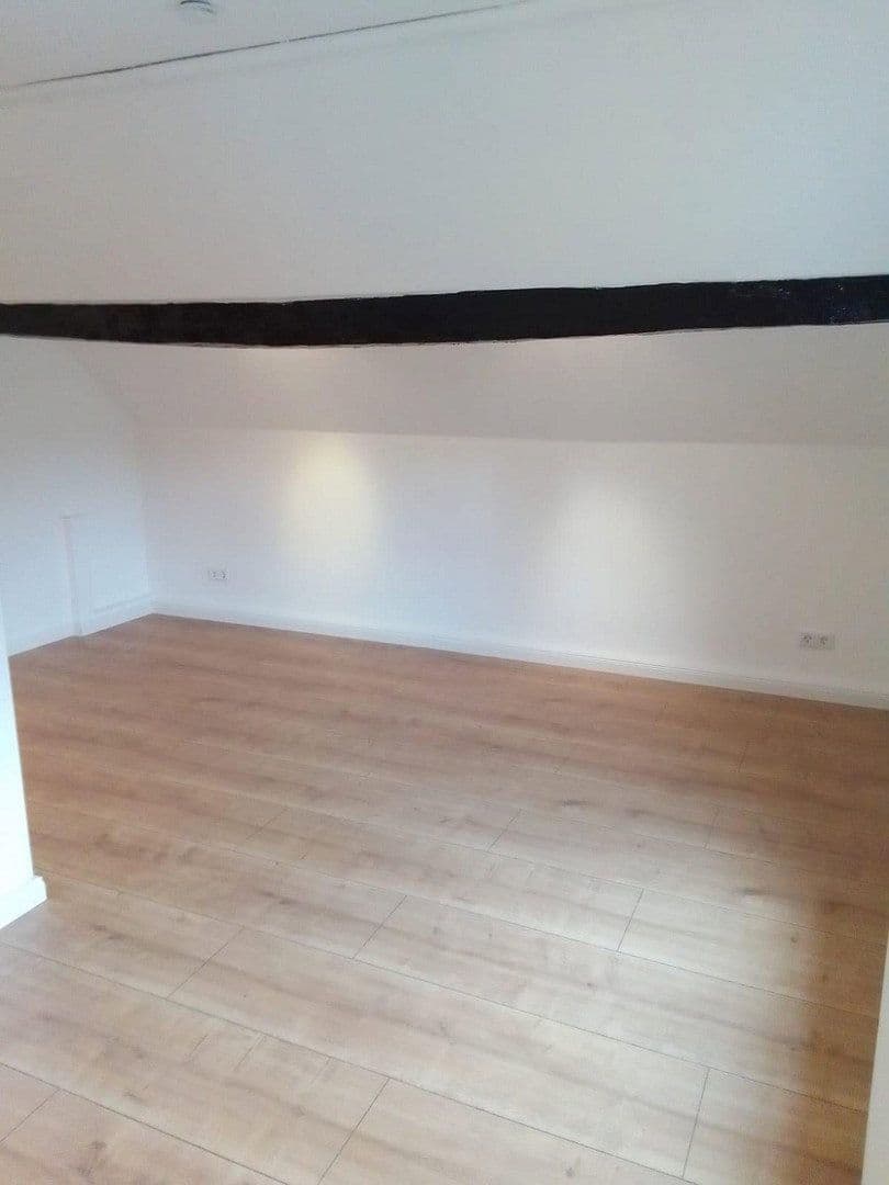Prenájom bytu 4-izbový 110 m², Stemwede, Severné Porýnie - Westfálsko Prenájom bytu 4-izbový 110 m², Stemwede, Severné Porýnie - Westfálsko