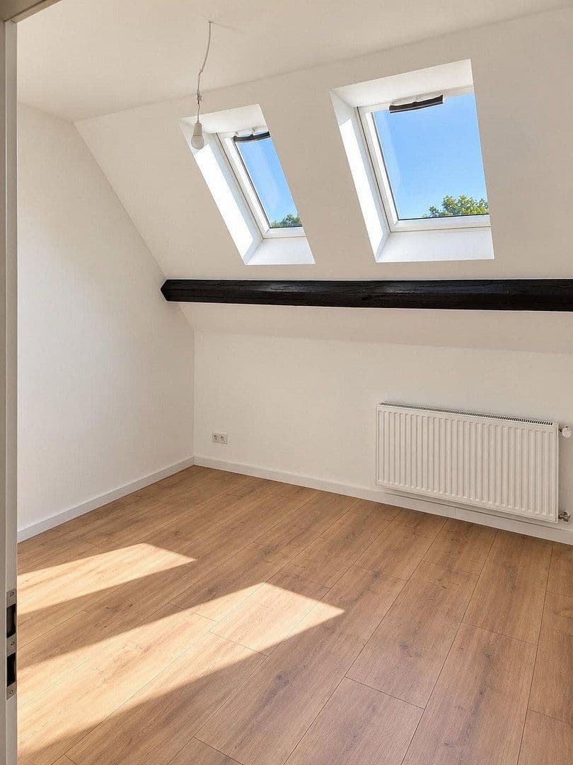 Prenájom bytu 4-izbový 135 m², Stemwede, Severné Porýnie - Westfálsko Prenájom bytu 4-izbový 135 m², Stemwede, Severné Porýnie - Westfálsko