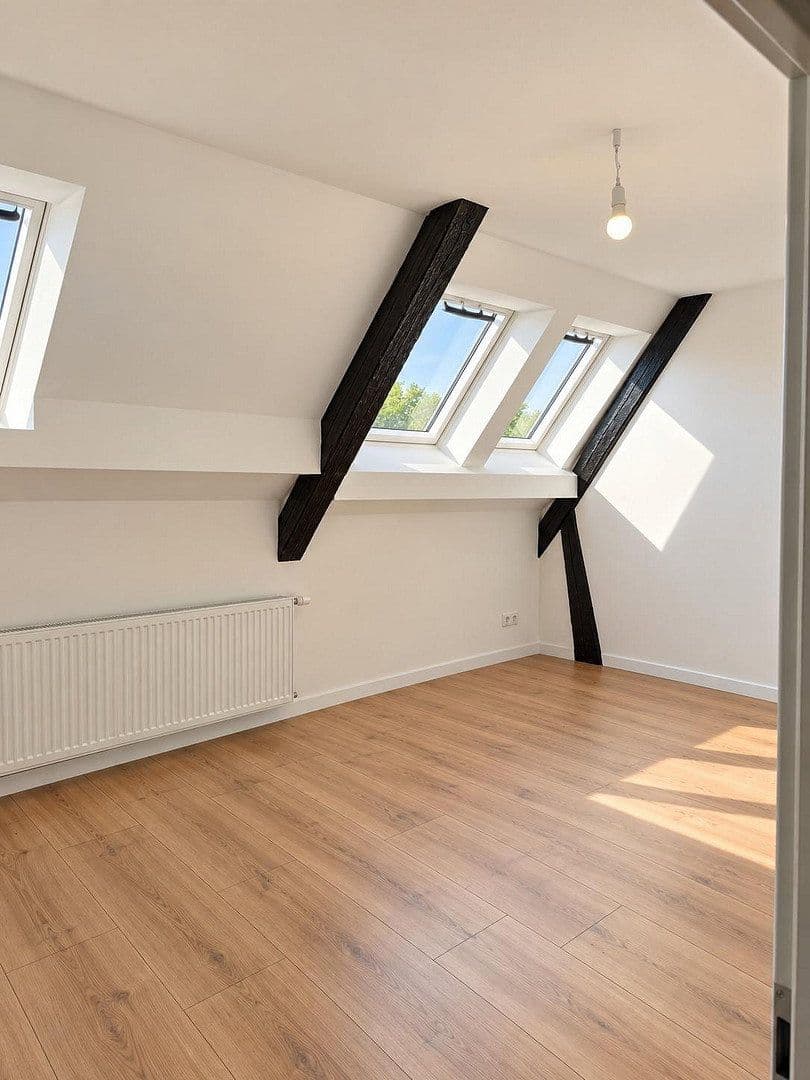Prenájom bytu 4-izbový 135 m², Stemwede, Severné Porýnie - Westfálsko Prenájom bytu 4-izbový 135 m², Stemwede, Severné Porýnie - Westfálsko