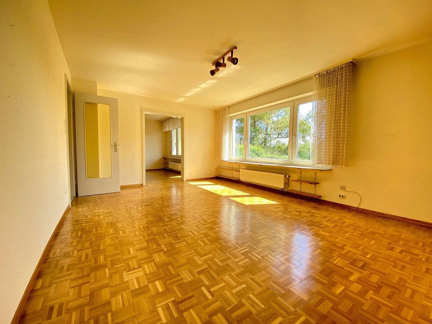 Predaj domu 170 m², pozemok 944 m², Filderstadt, Bádensko-Wurttembersko Predaj domu 170 m², pozemok 944 m², Filderstadt, Bádensko-Wurttembersko