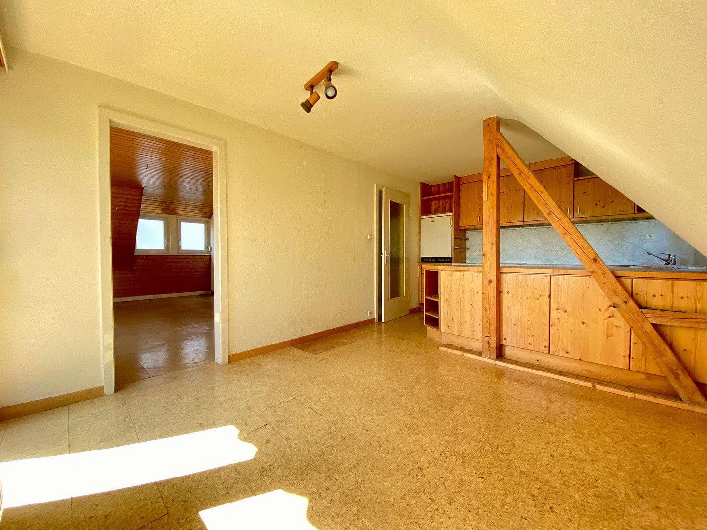 Predaj domu 170 m², pozemok 944 m², Filderstadt, Bádensko-Wurttembersko Predaj domu 170 m², pozemok 944 m², Filderstadt, Bádensko-Wurttembersko