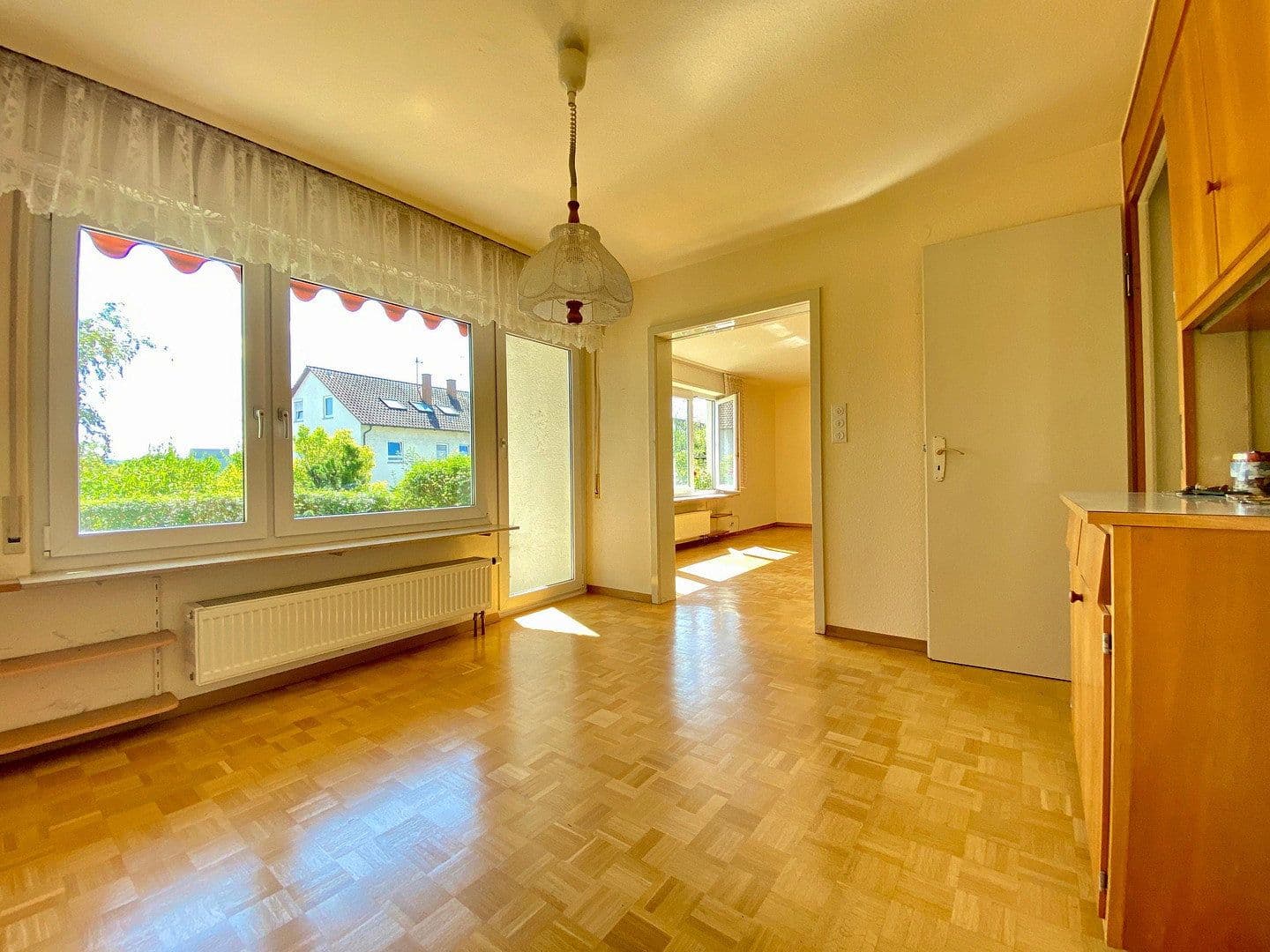 Predaj domu 170 m², pozemok 944 m², Filderstadt, Bádensko-Wurttembersko Predaj domu 170 m², pozemok 944 m², Filderstadt, Bádensko-Wurttembersko