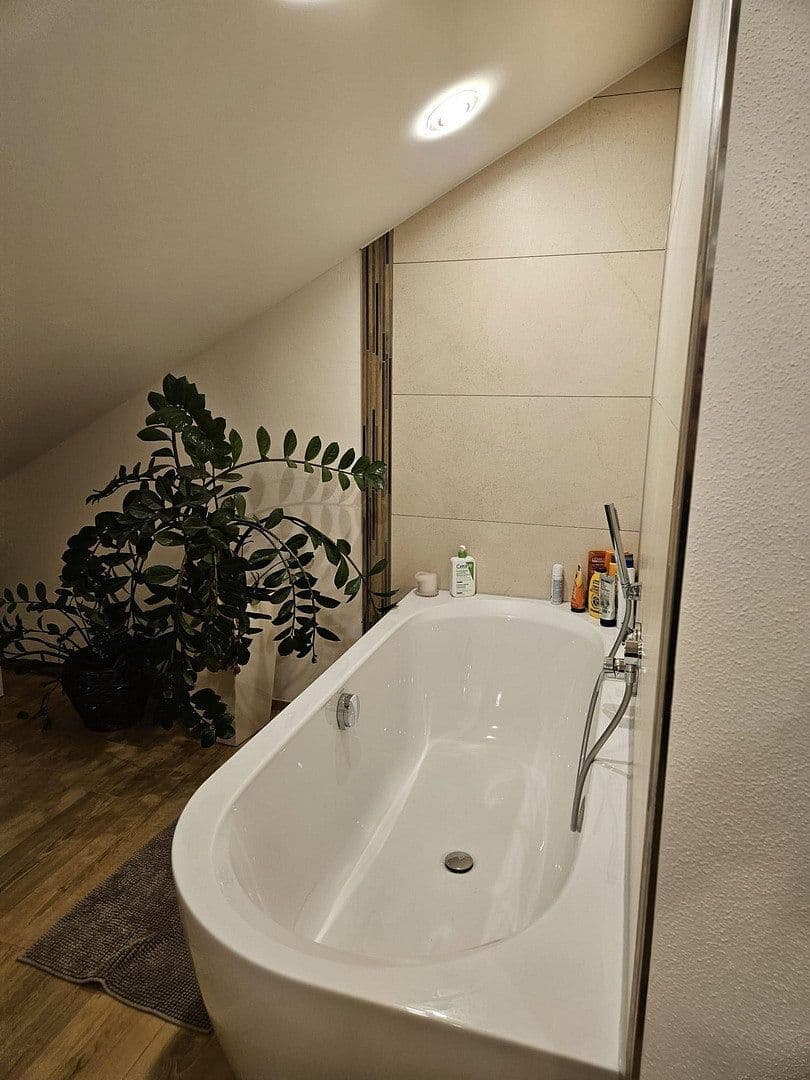 Predaj domu 143 m², pozemok 475 m², Augsburger Strasse 16e, Mertingen, Bavorsko Predaj domu 143 m², pozemok 475 m², Augsburger Strasse 16e, Mertingen, Bavorsko