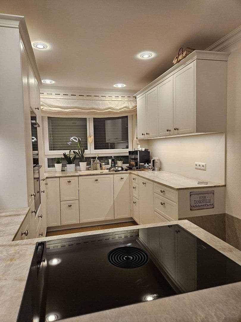 Predaj domu 143 m², pozemok 475 m², Augsburger Strasse 16e, Mertingen, Bavorsko Predaj domu 143 m², pozemok 475 m², Augsburger Strasse 16e, Mertingen, Bavorsko