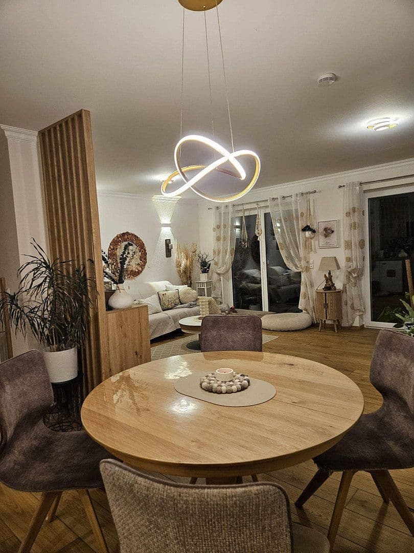 Predaj domu 143 m², pozemok 475 m², Augsburger Strasse 16e, Mertingen, Bavorsko Predaj domu 143 m², pozemok 475 m², Augsburger Strasse 16e, Mertingen, Bavorsko