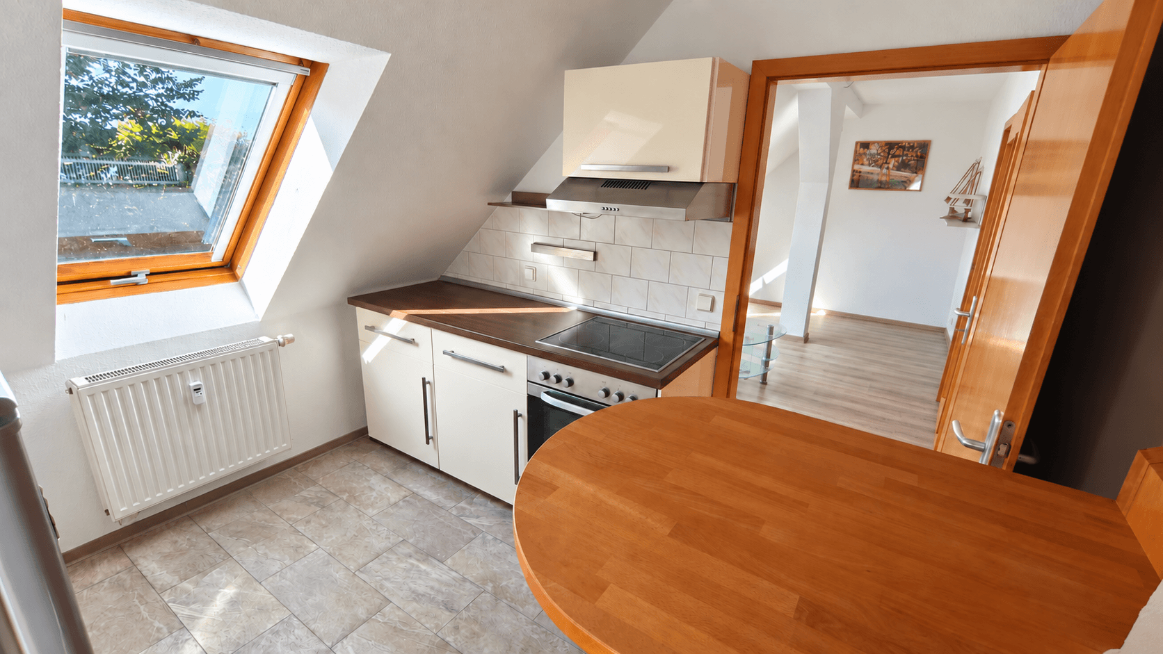 Prenájom bytu 2-izbový 35 m², Pestalozzistraße 7, Oberlungwitz, Sasko Prenájom bytu 2-izbový 35 m², Pestalozzistraße 7, Oberlungwitz, Sasko