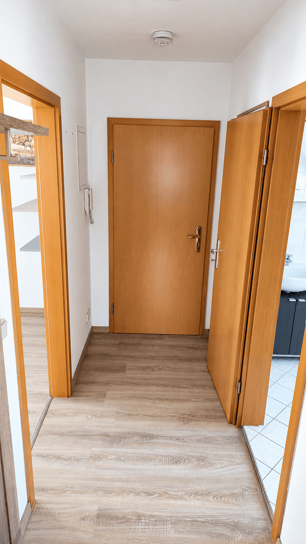 Prenájom bytu 2-izbový 35 m², Pestalozzistraße 7, Oberlungwitz, Sasko Prenájom bytu 2-izbový 35 m², Pestalozzistraße 7, Oberlungwitz, Sasko