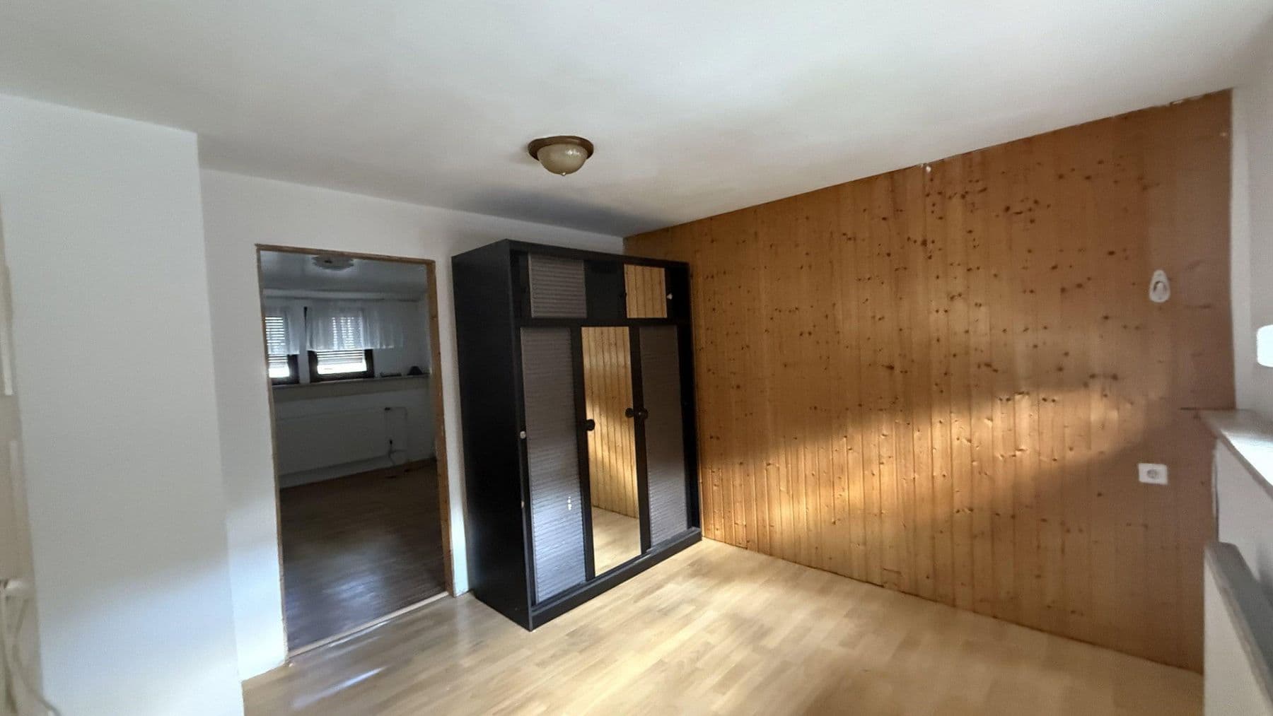 Predaj domu 100 m², pozemok 777 m², Karlsruhe, Bádensko-Wurttembersko Predaj domu 100 m², pozemok 777 m², Karlsruhe, Bádensko-Wurttembersko