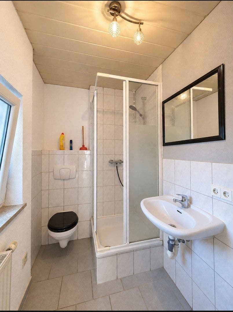 Prenájom bytu 7-izbový 115 m², Rißstraße 41, Ehingen (Donau), Bádensko-Wurttembersko Prenájom bytu 7-izbový 115 m², Rißstraße 41, Ehingen (Donau), Bádensko-Wurttembersko
