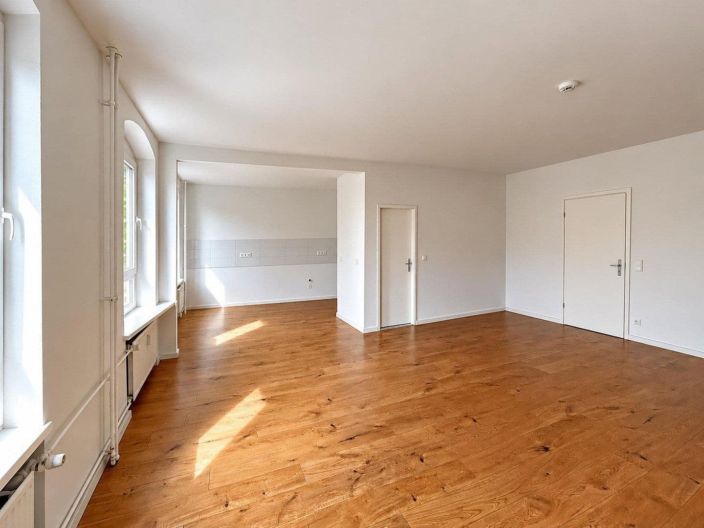 Predaj bytu 2-izbový 84 m², Berlin, Berlín Predaj bytu 2-izbový 84 m², Berlin, Berlín