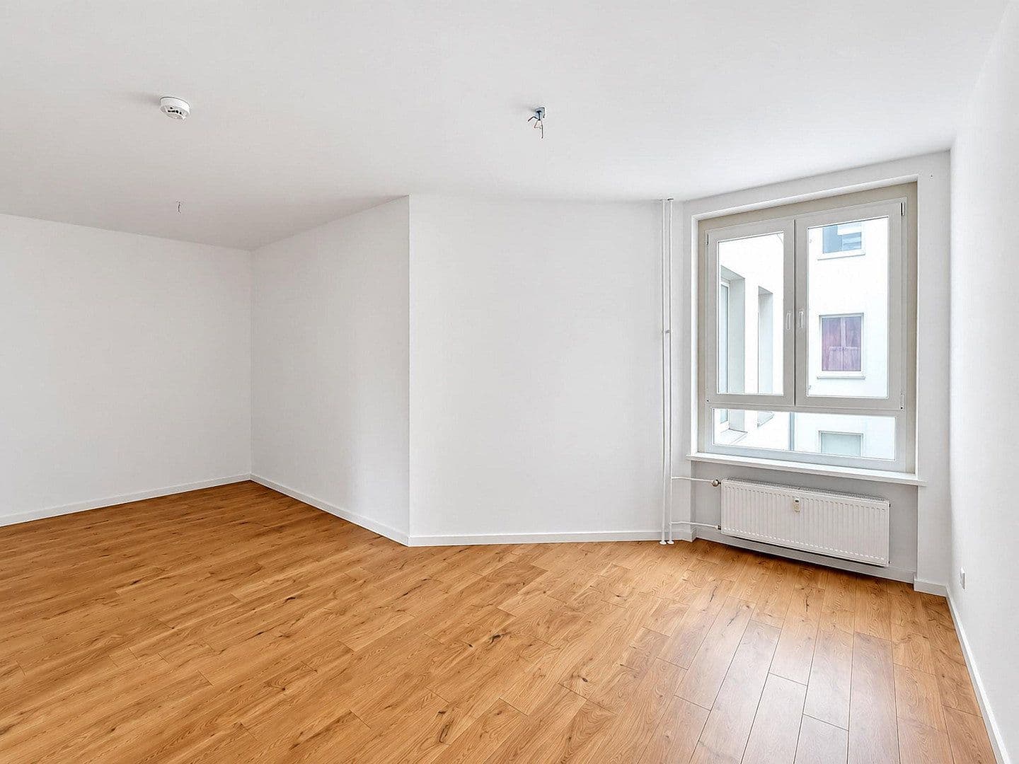 Predaj bytu 2-izbový 84 m², Berlin, Berlín Predaj bytu 2-izbový 84 m², Berlin, Berlín