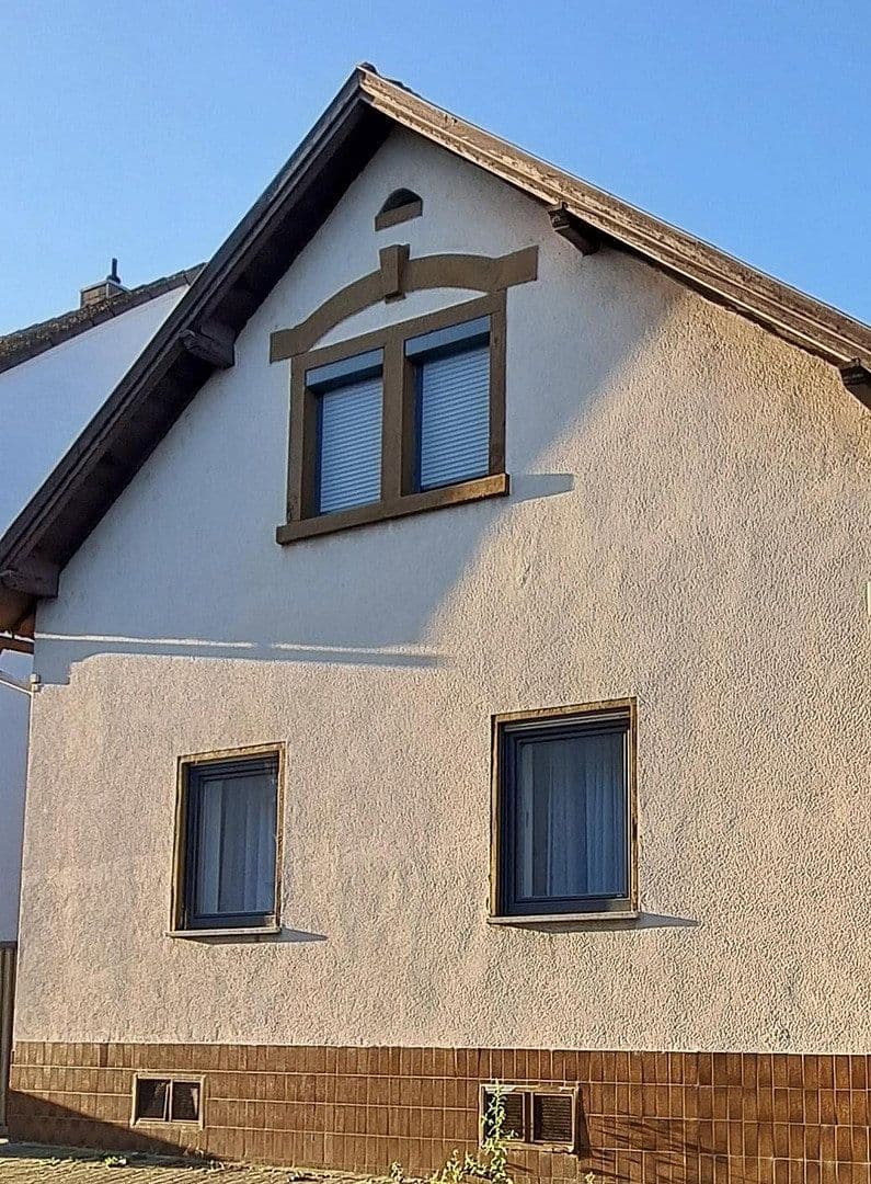 Predaj domu 200 m², pozemok 944 m², Mainaschaff, Bavorsko Predaj domu 200 m², pozemok 944 m², Mainaschaff, Bavorsko