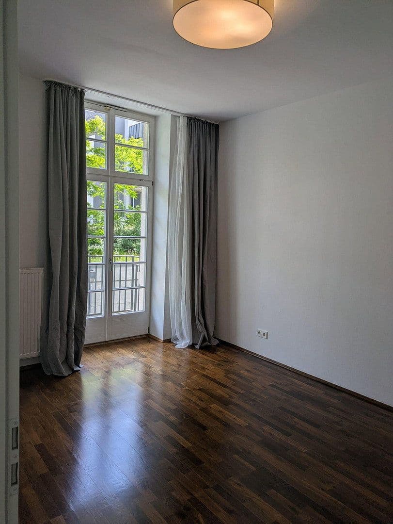 Predaj bytu 2-izbový 63 m², Königstein im Taunus, Hesensko Predaj bytu 2-izbový 63 m², Königstein im Taunus, Hesensko