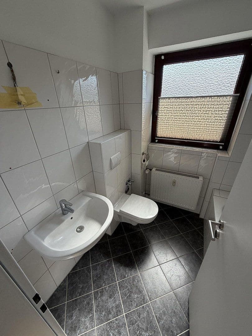 Prenájom bytu 3-izbový 76 m², Lerchenweg 49, Duisburg, Severné Porýnie - Westfálsko Prenájom bytu 3-izbový 76 m², Lerchenweg 49, Duisburg, Severné Porýnie - Westfálsko