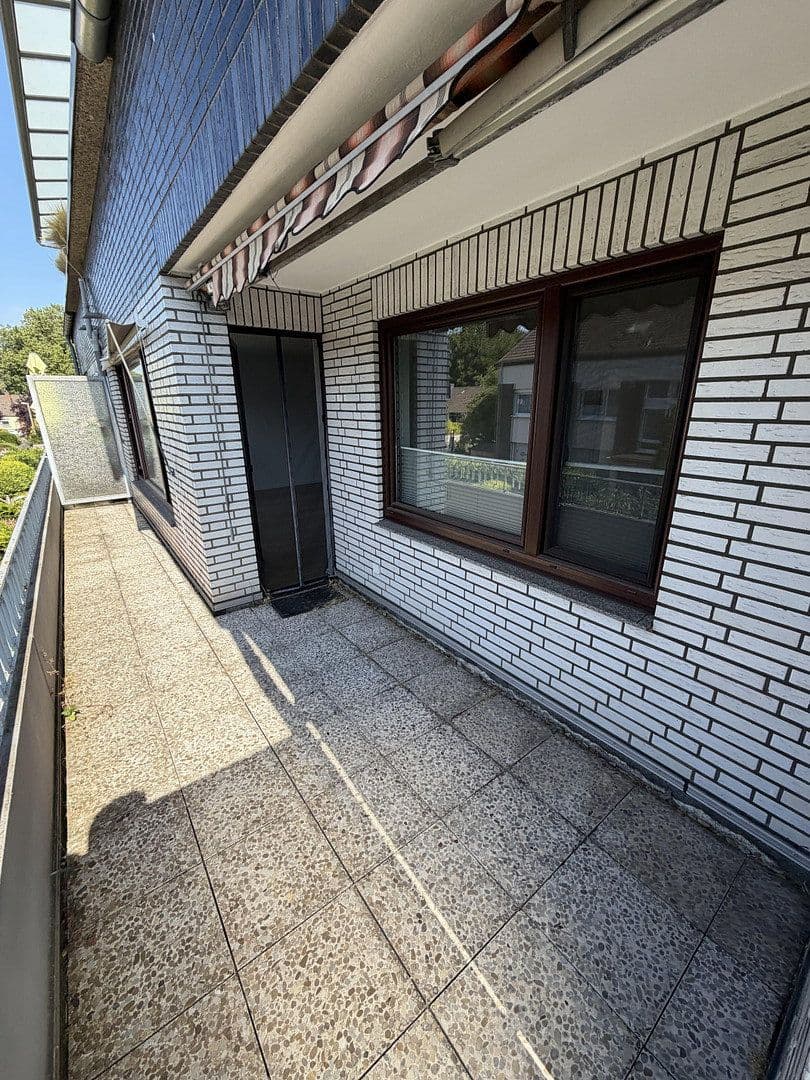Prenájom bytu 3-izbový 76 m², Lerchenweg 49, Duisburg, Severné Porýnie - Westfálsko Prenájom bytu 3-izbový 76 m², Lerchenweg 49, Duisburg, Severné Porýnie - Westfálsko