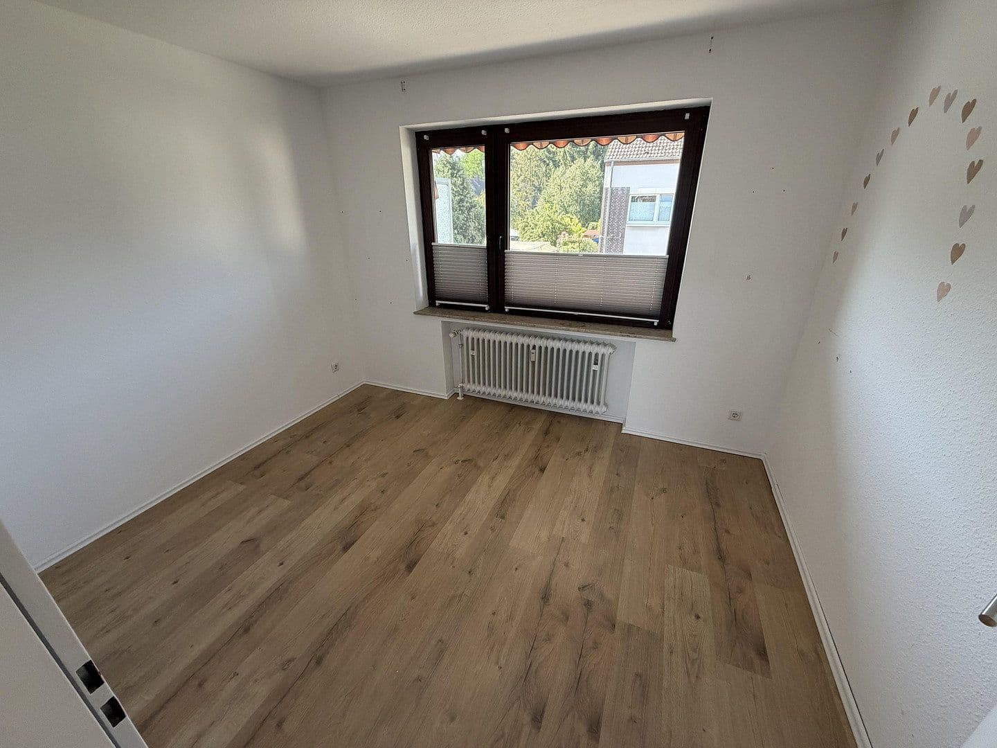 Prenájom bytu 3-izbový 76 m², Lerchenweg 49, Duisburg, Severné Porýnie - Westfálsko Prenájom bytu 3-izbový 76 m², Lerchenweg 49, Duisburg, Severné Porýnie - Westfálsko