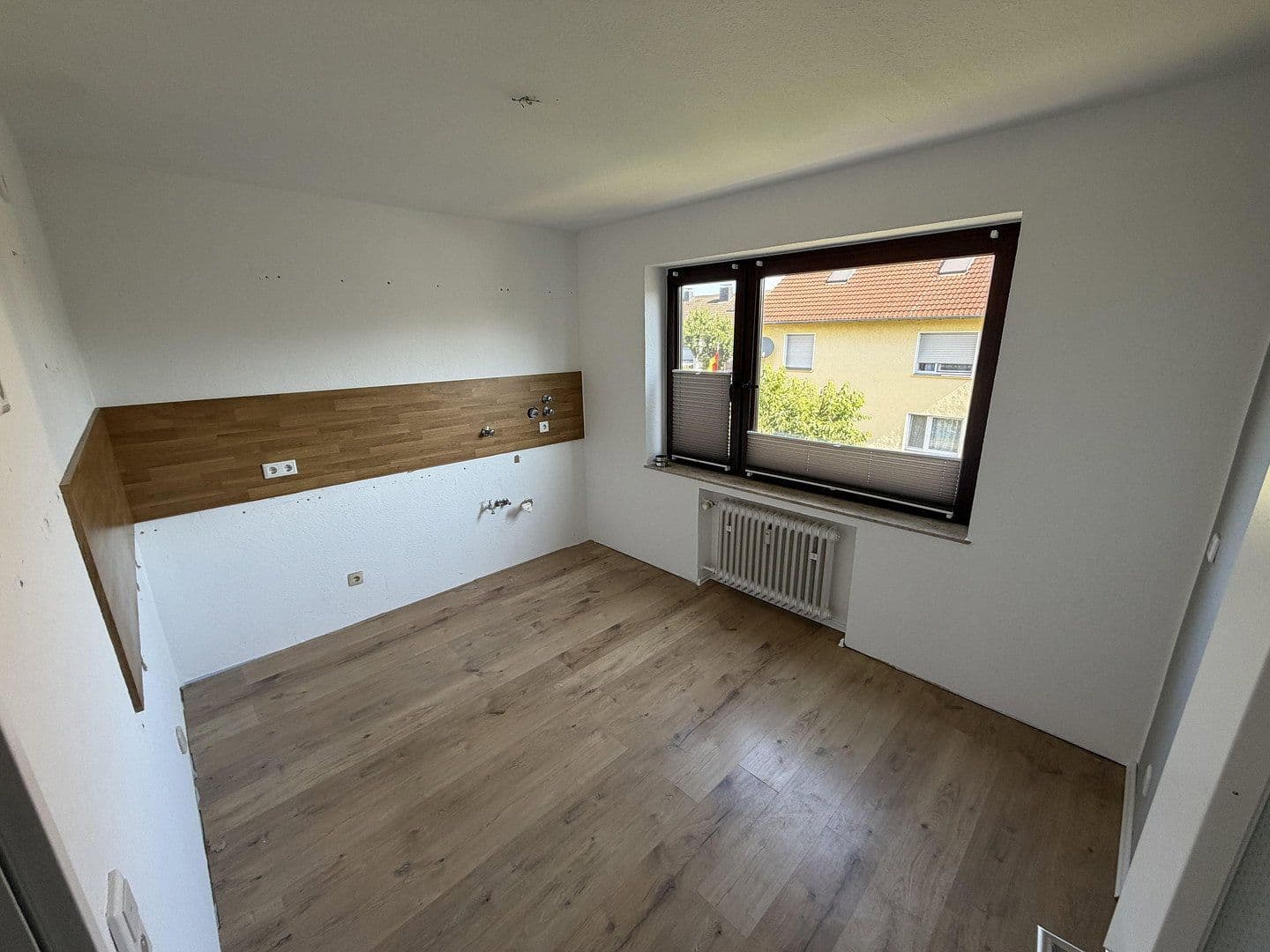 Prenájom bytu 3-izbový 76 m², Lerchenweg 49, Duisburg, Severné Porýnie - Westfálsko Prenájom bytu 3-izbový 76 m², Lerchenweg 49, Duisburg, Severné Porýnie - Westfálsko