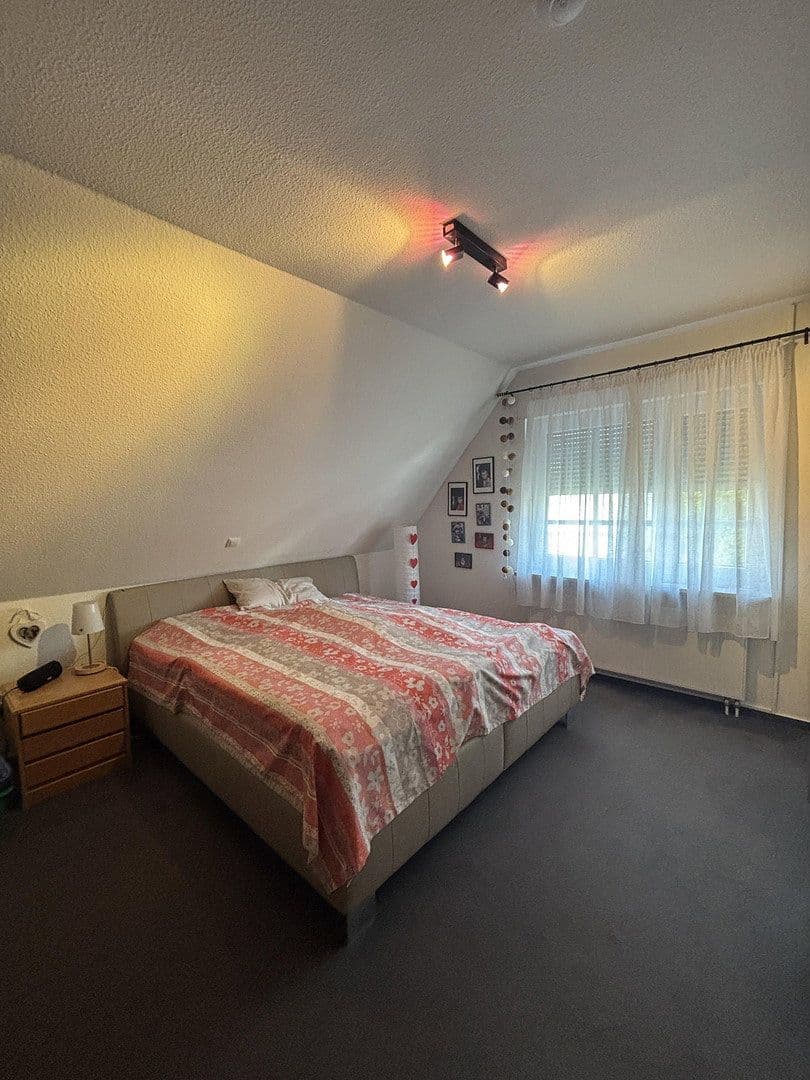 Predaj domu 133 m², pozemok 483 m², Wennigsen (Deister), Dolné Sasko Predaj domu 133 m², pozemok 483 m², Wennigsen (Deister), Dolné Sasko