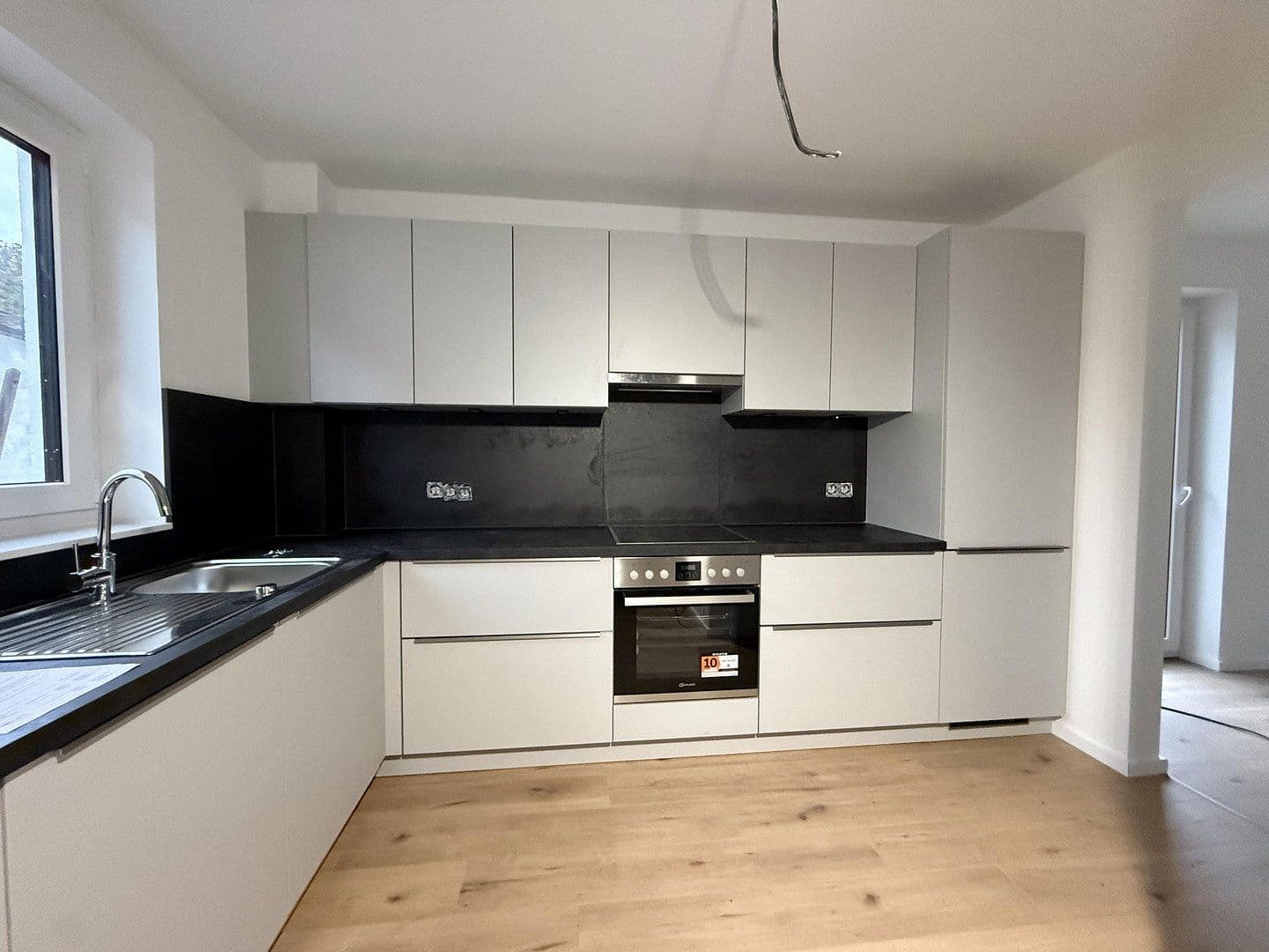 Prenájom domu 122 m², pozemok 500 m², Moorbekstraße 28, Norderstedt, Šlezvicko-Holštajnsko Prenájom domu 122 m², pozemok 500 m², Moorbekstraße 28, Norderstedt, Šlezvicko-Holštajnsko