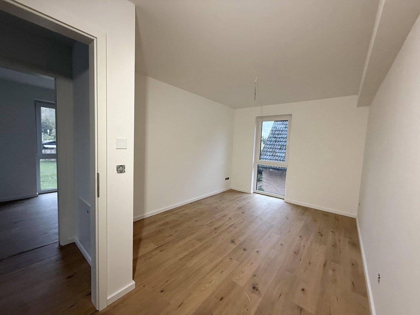 Prenájom domu 122 m², pozemok 500 m², Moorbekstraße 28, Norderstedt, Šlezvicko-Holštajnsko Prenájom domu 122 m², pozemok 500 m², Moorbekstraße 28, Norderstedt, Šlezvicko-Holštajnsko