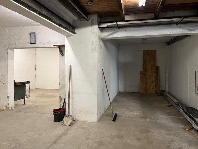 Prenájom nebytového priestoru 110 m², Bielefeld, Severné Porýnie - Westfálsko Prenájom nebytového priestoru 110 m², Bielefeld, Severné Porýnie - Westfálsko
