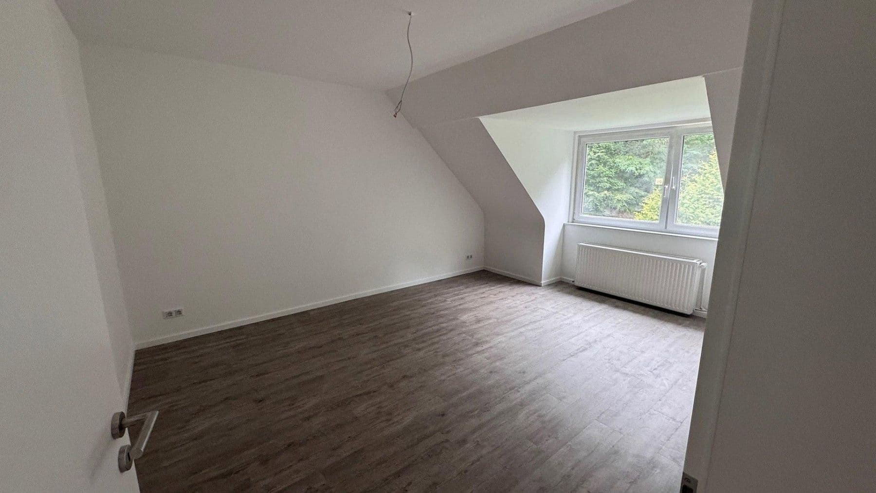 Prenájom bytu 4-izbový 94 m², Krümmelstraße 6, Geesthacht, Šlezvicko-Holštajnsko Prenájom bytu 4-izbový 94 m², Krümmelstraße 6, Geesthacht, Šlezvicko-Holštajnsko