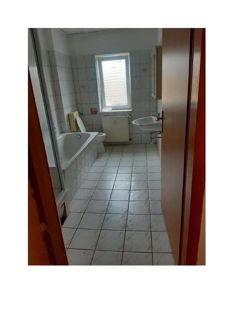 Prenájom bytu 2-izbový 59 m², Parkstr. 5, Zeitz, Sasko-Anhaltsko Prenájom bytu 2-izbový 59 m², Parkstr. 5, Zeitz, Sasko-Anhaltsko
