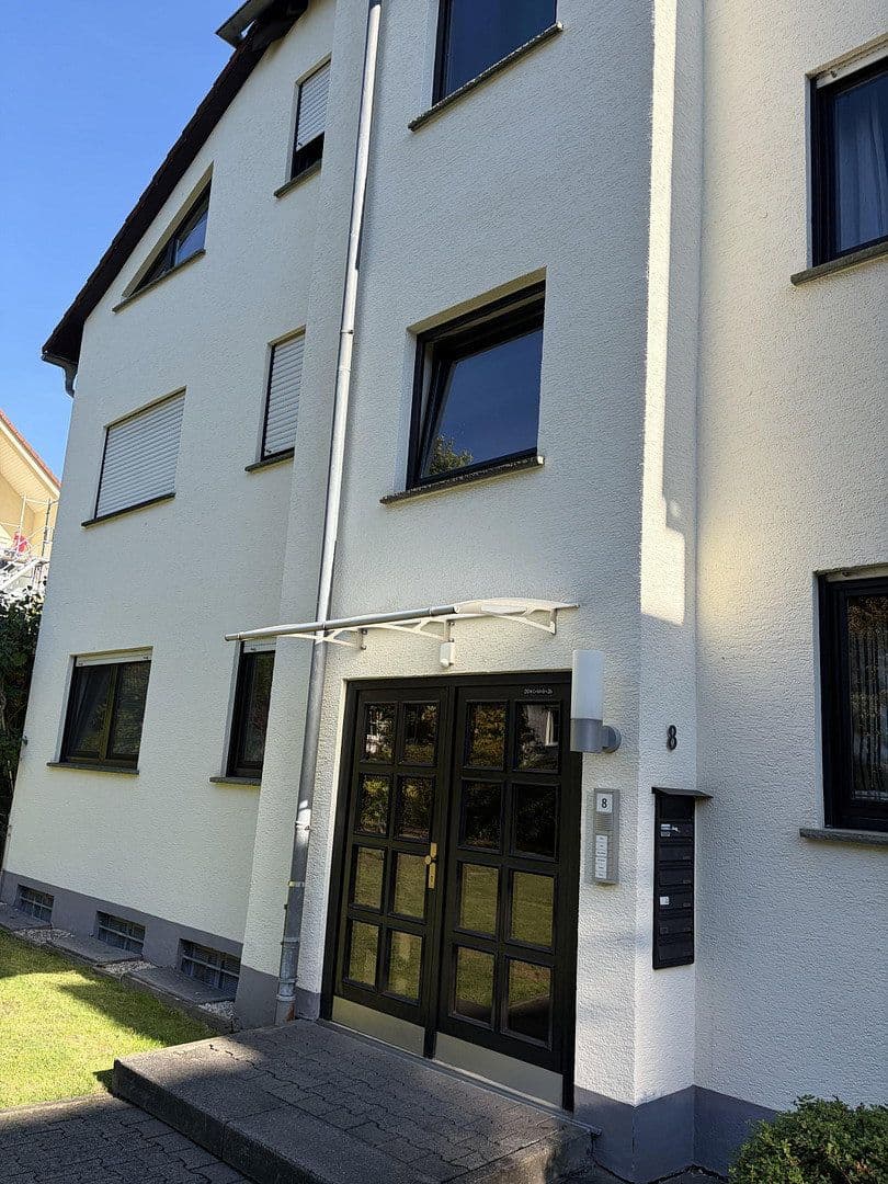 Predaj bytu 4-izbový 100 m², Oberursel (Taunus), Hesensko Predaj bytu 4-izbový 100 m², Oberursel (Taunus), Hesensko