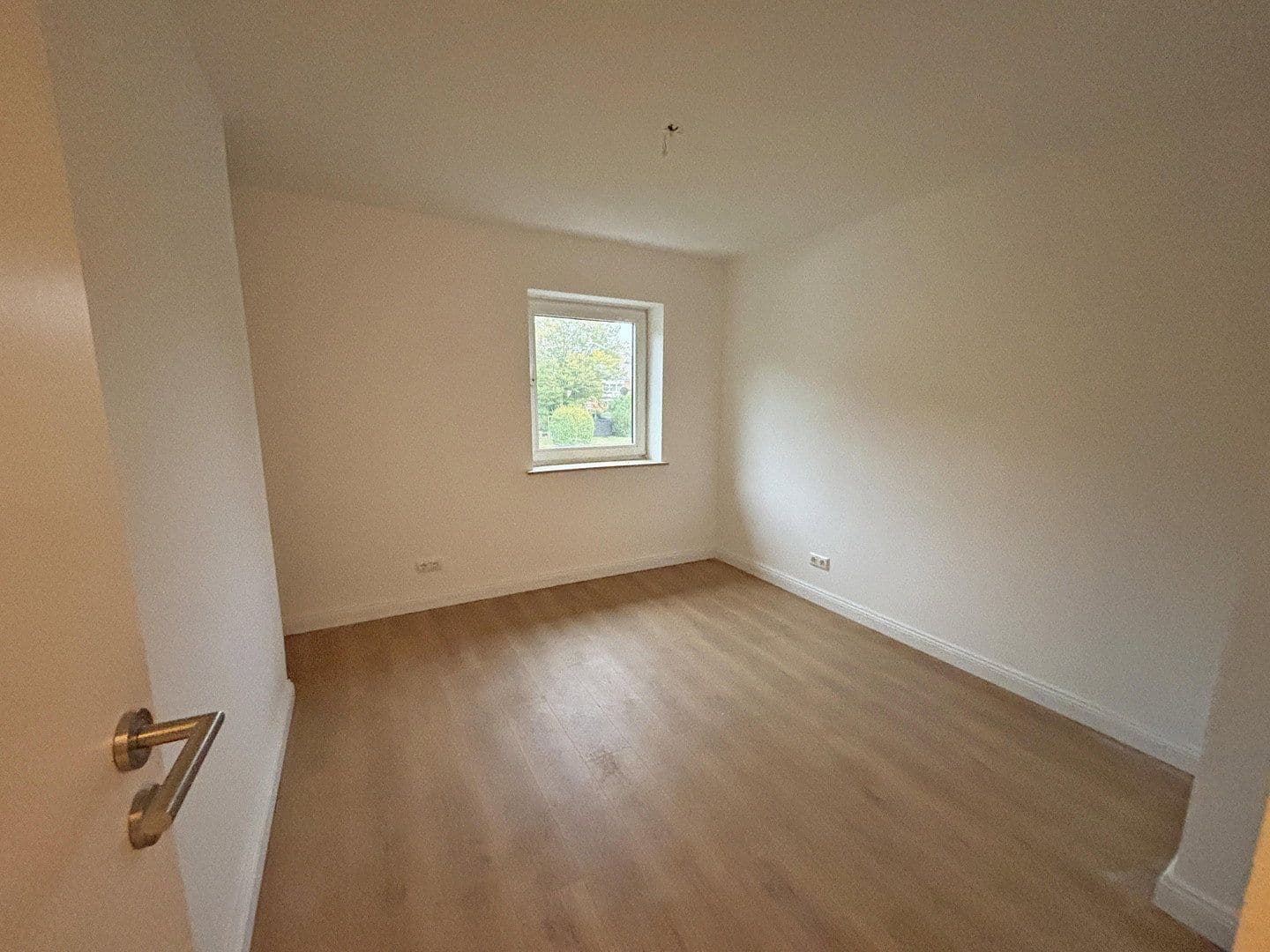 Predaj domu 75 m², pozemok 102 m², Hamburg, Hamburg Predaj domu 75 m², pozemok 102 m², Hamburg, Hamburg