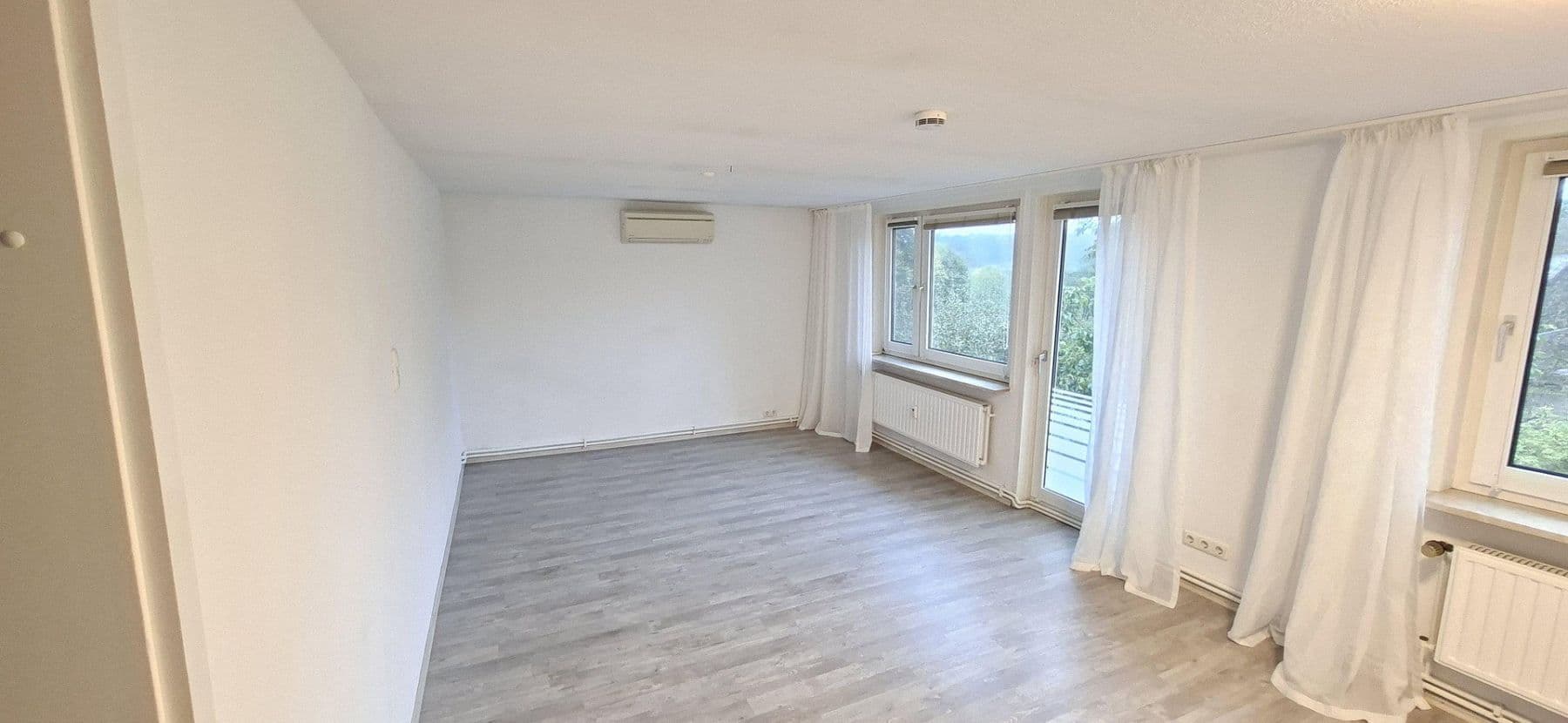 Prenájom bytu 3-izbový 86 m², Itzehoe, Šlezvicko-Holštajnsko Prenájom bytu 3-izbový 86 m², Itzehoe, Šlezvicko-Holštajnsko