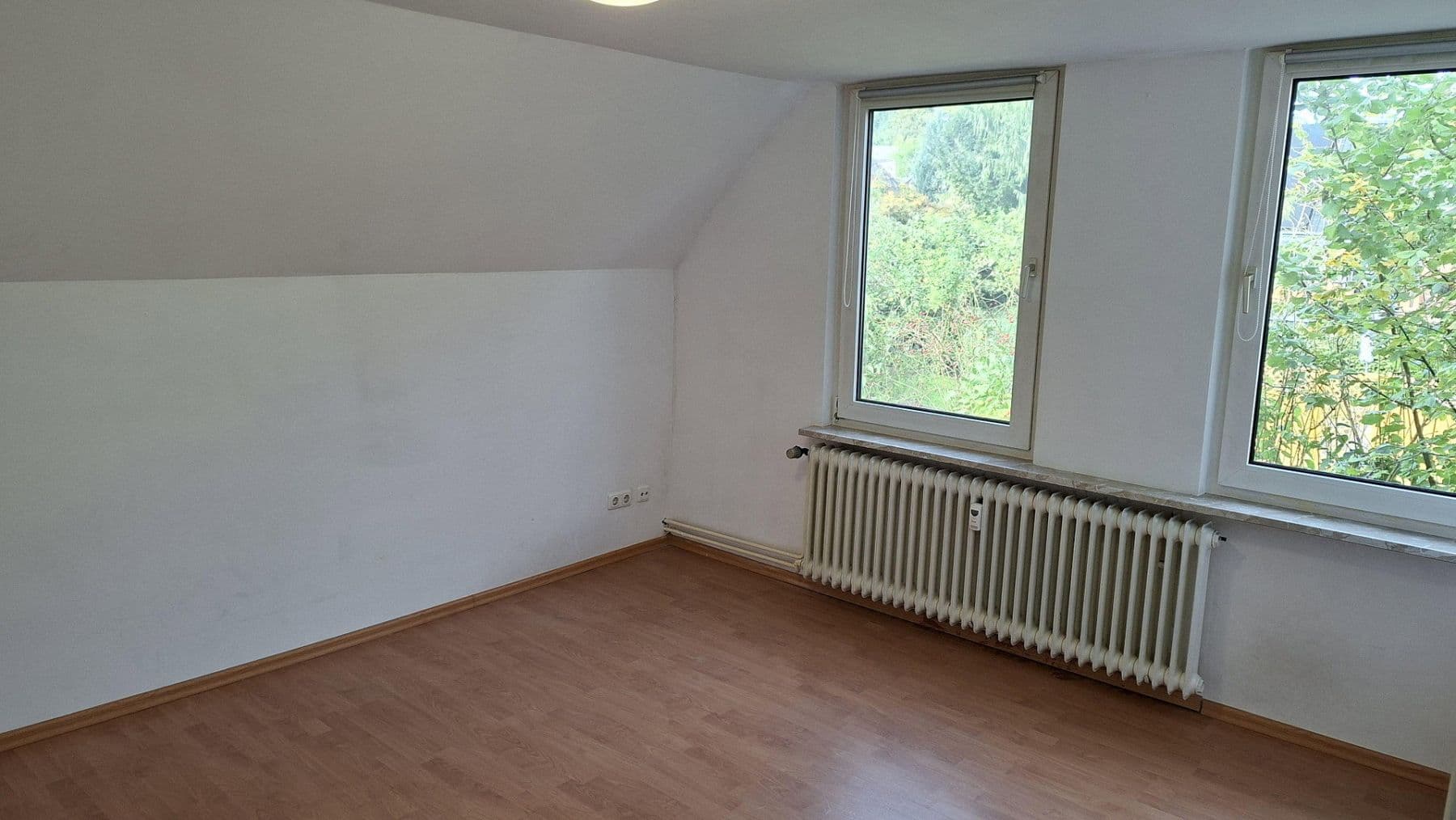 Prenájom bytu 3-izbový 86 m², Itzehoe, Šlezvicko-Holštajnsko Prenájom bytu 3-izbový 86 m², Itzehoe, Šlezvicko-Holštajnsko