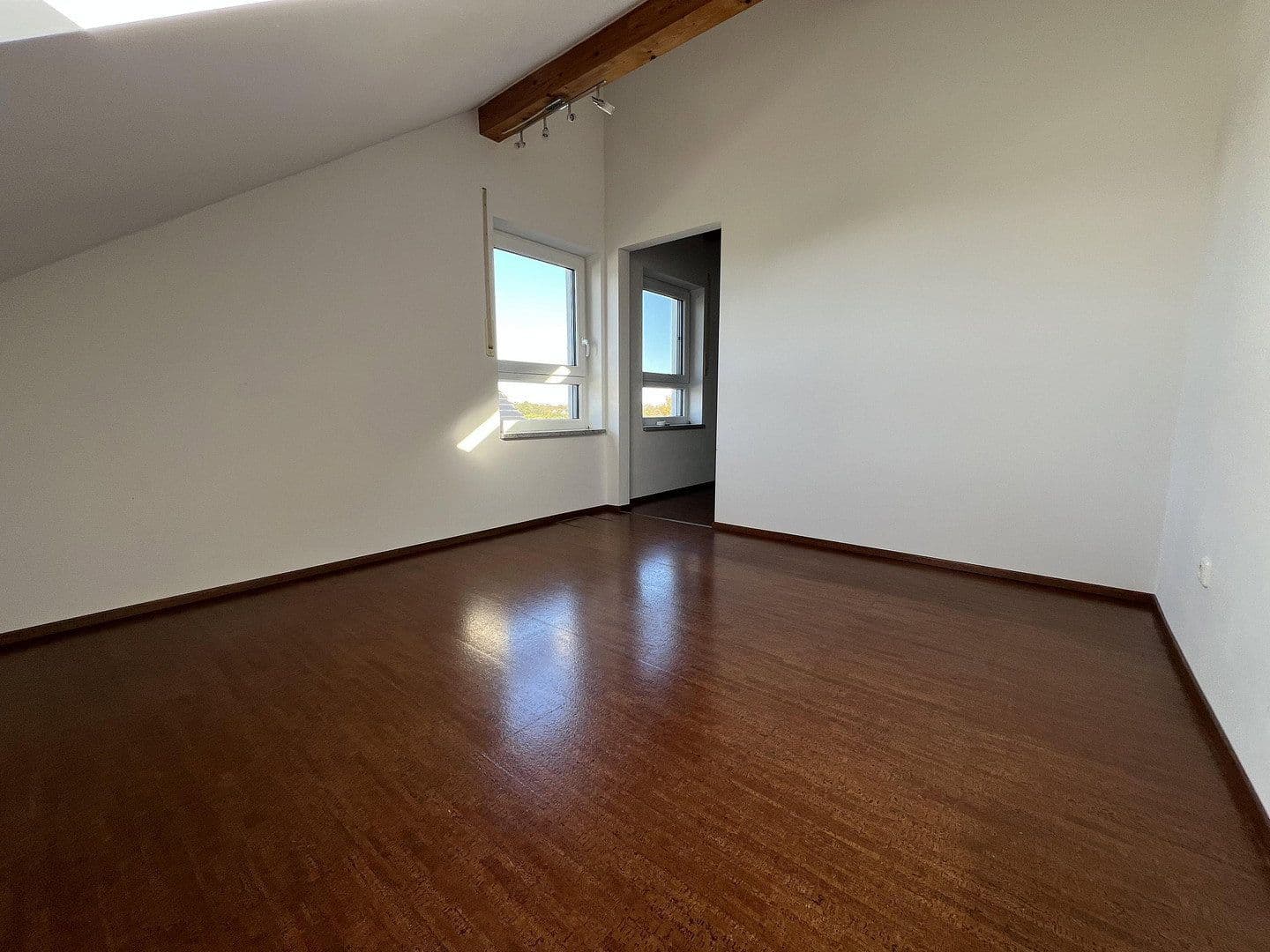 Predaj domu 195 m², pozemok 715 m², Moosinning, Bavorsko Predaj domu 195 m², pozemok 715 m², Moosinning, Bavorsko