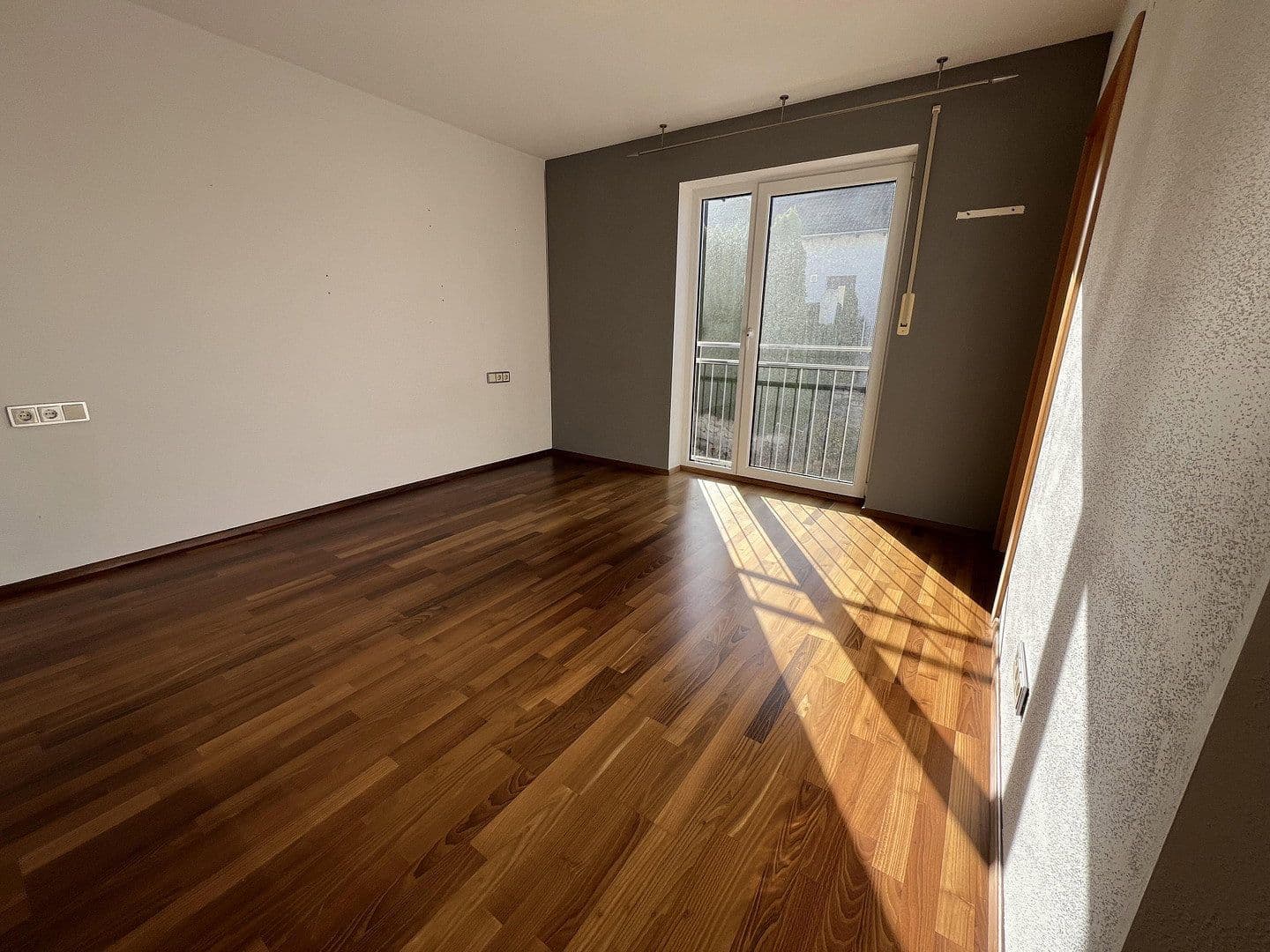 Predaj domu 195 m², pozemok 715 m², Moosinning, Bavorsko Predaj domu 195 m², pozemok 715 m², Moosinning, Bavorsko