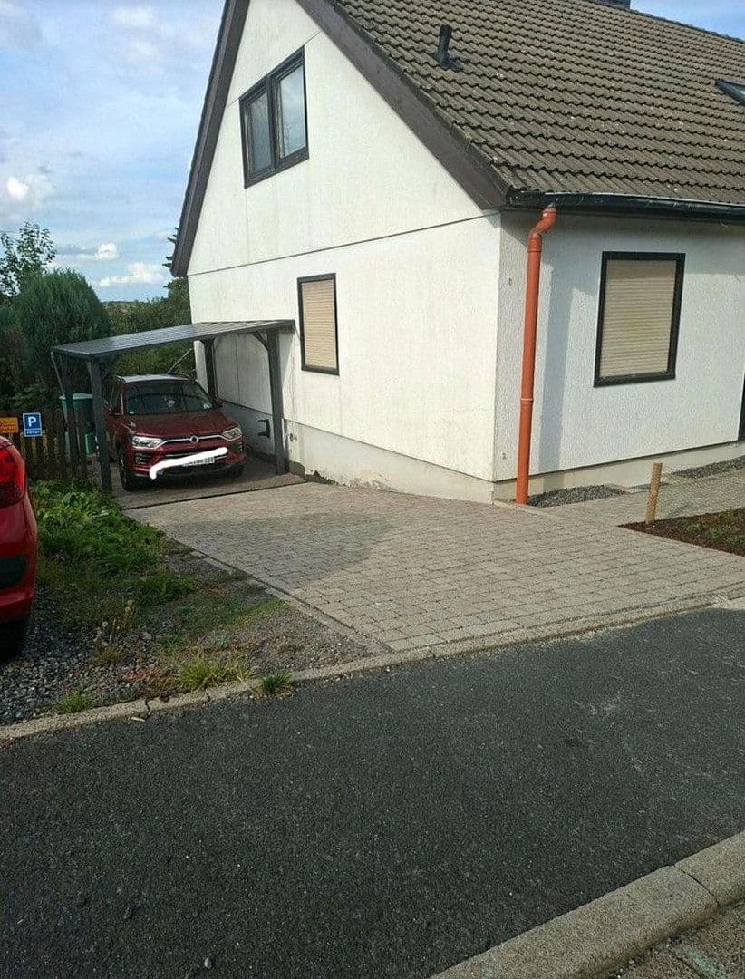 Prenájom bytu 3-izbový 110 m², Zur almke 4, Sundern, Severné Porýnie - Westfálsko Prenájom bytu 3-izbový 110 m², Zur almke 4, Sundern, Severné Porýnie - Westfálsko