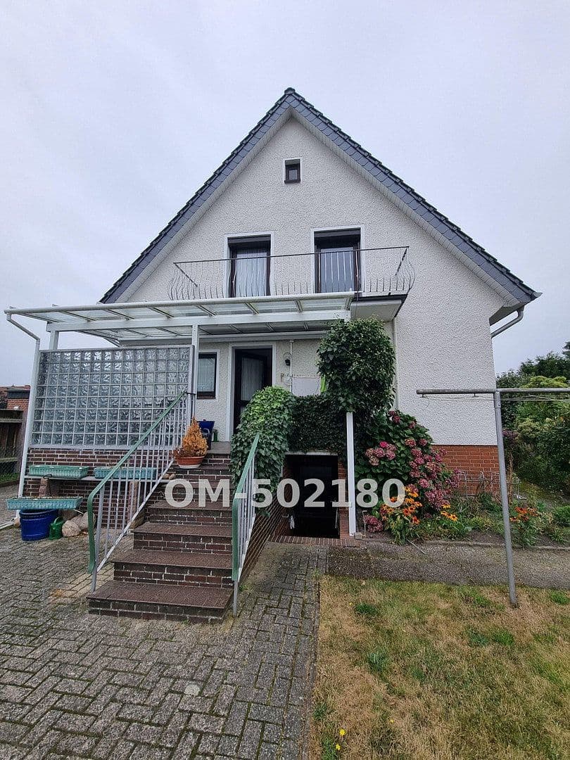 Predaj domu 135 m², pozemok 1.165 m², Syke, Dolné Sasko Predaj domu 135 m², pozemok 1.165 m², Syke, Dolné Sasko