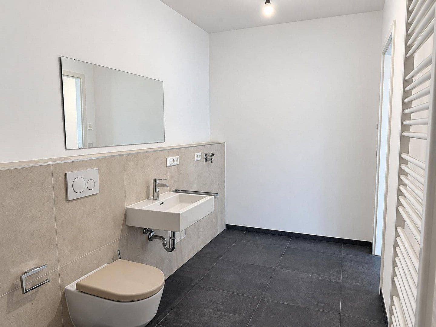 Prenájom bytu 1-izbový 51 m², Malmoer Str. 28c, Berlin, Berlín Prenájom bytu 1-izbový 51 m², Malmoer Str. 28c, Berlin, Berlín