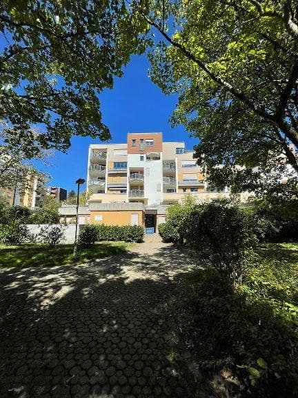 Predaj bytu 5-izbový 127 m², Tübingen, Bádensko-Wurttembersko Predaj bytu 5-izbový 127 m², Tübingen, Bádensko-Wurttembersko