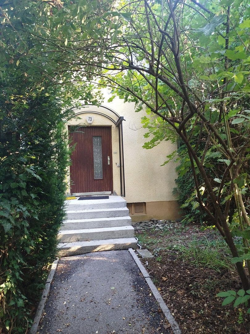 Predaj domu 150 m², pozemok 345 m², Bäumlstraße 73, Puchheim-Bahnhof, Bavorsko Predaj domu 150 m², pozemok 345 m², Bäumlstraße 73, Puchheim-Bahnhof, Bavorsko