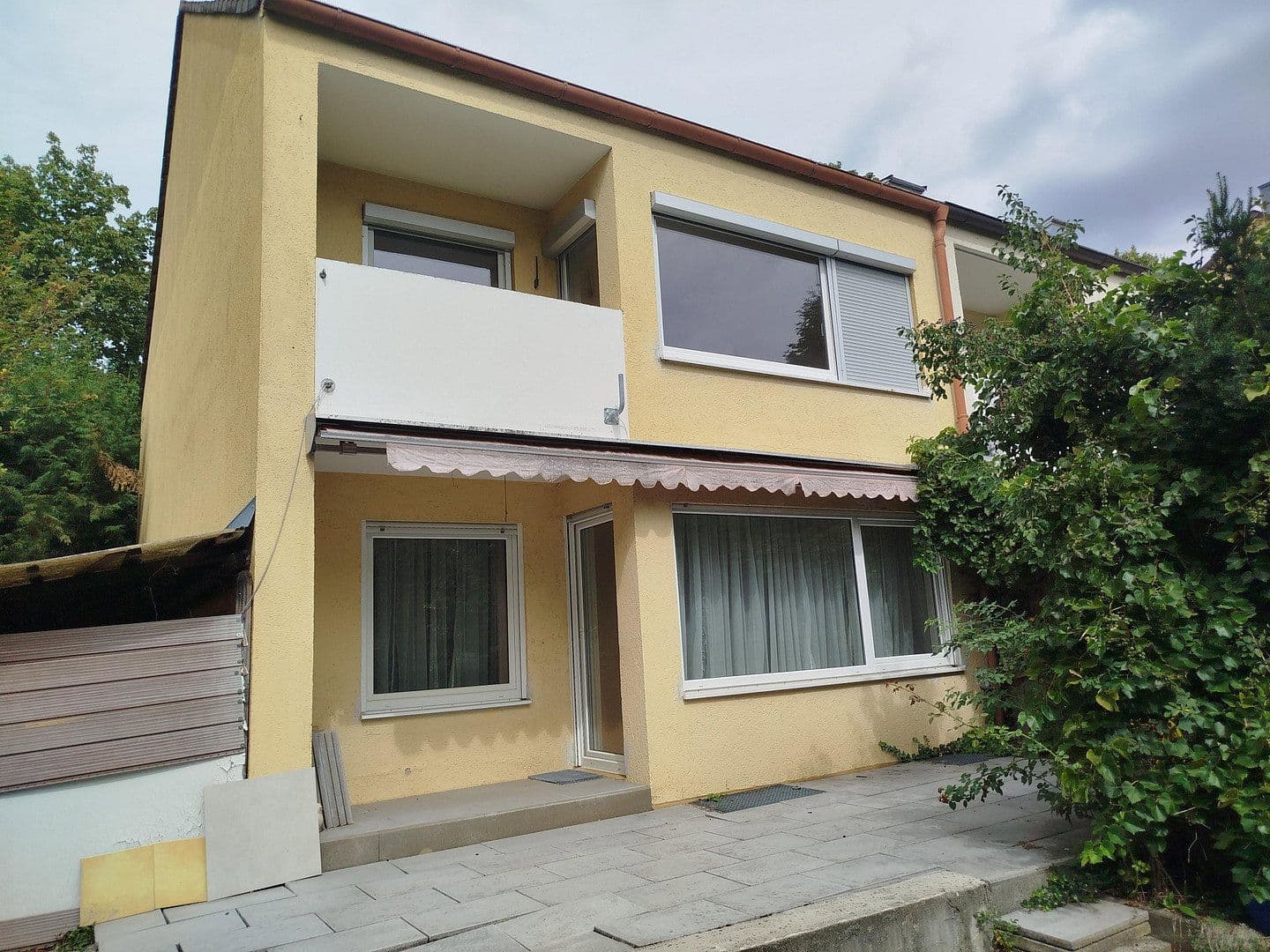 Predaj domu 150 m², pozemok 345 m², Bäumlstraße 73, Puchheim-Bahnhof, Bavorsko Predaj domu 150 m², pozemok 345 m², Bäumlstraße 73, Puchheim-Bahnhof, Bavorsko