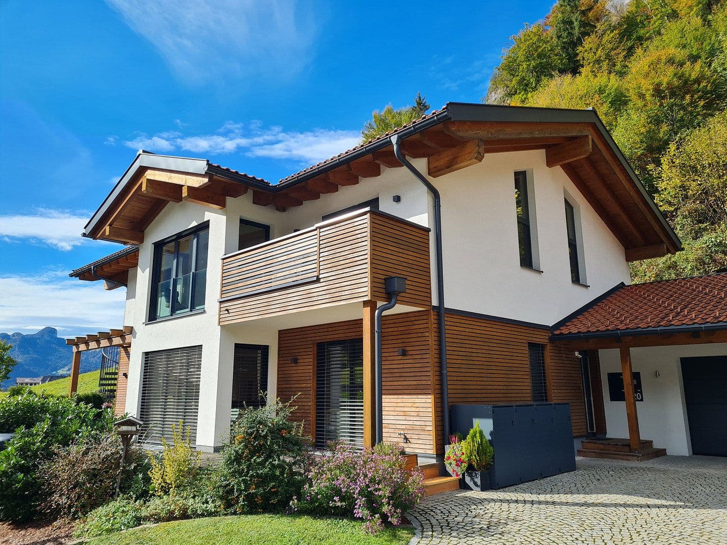 Predaj domu 241 m², pozemok 946 m², Schneizlreuth, Bavorsko Predaj domu 241 m², pozemok 946 m², Schneizlreuth, Bavorsko