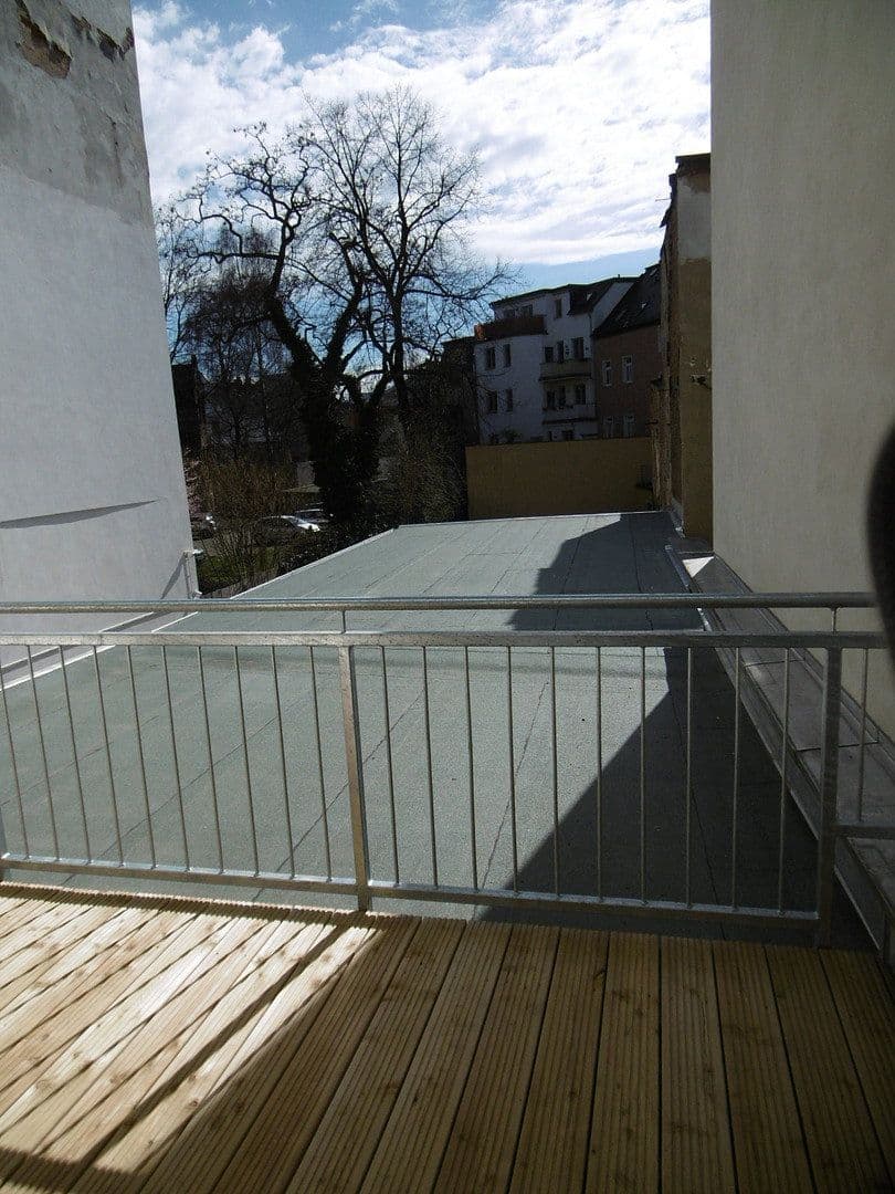 Prenájom bytu 2-izbový 95 m², Innere Plauensche Str.21, Zwickau, Sasko Prenájom bytu 2-izbový 95 m², Innere Plauensche Str.21, Zwickau, Sasko