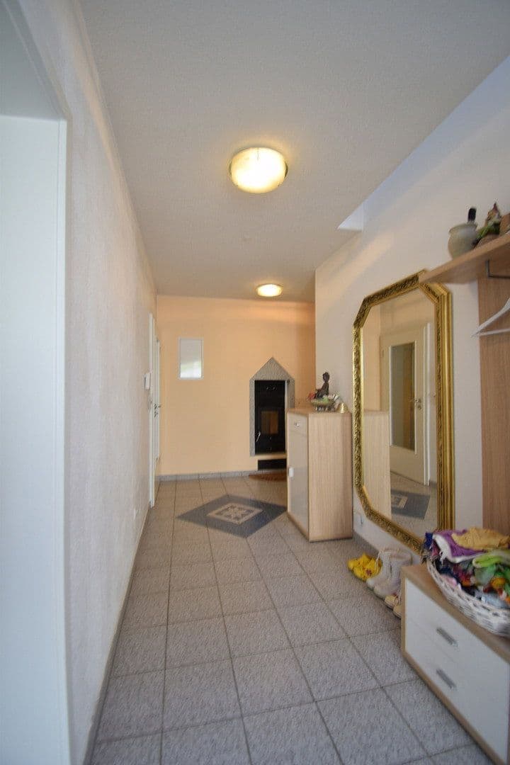 Predaj domu 350 m², pozemok 890 m², Vilshofen an der Donau, Bavorsko Predaj domu 350 m², pozemok 890 m², Vilshofen an der Donau, Bavorsko