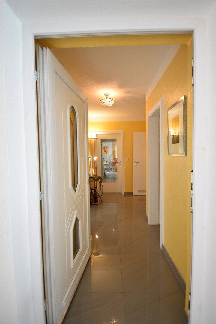 Predaj domu 350 m², pozemok 890 m², Vilshofen an der Donau, Bavorsko Predaj domu 350 m², pozemok 890 m², Vilshofen an der Donau, Bavorsko