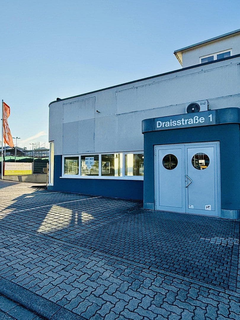 Prenájom nebytového priestoru 230 m², Draisstraße 1, Karlsbad, Bádensko-Wurttembersko Prenájom nebytového priestoru 230 m², Draisstraße 1, Karlsbad, Bádensko-Wurttembersko